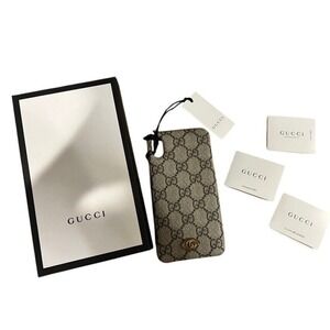 NIB Gucci IPhone Cover for X/XS Pro with Paperwork Brand New Phone Case